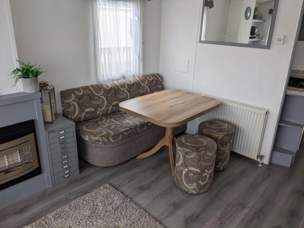 Static Caravan On Lady'S Mile Holiday Park Dawlish Buitenkant foto